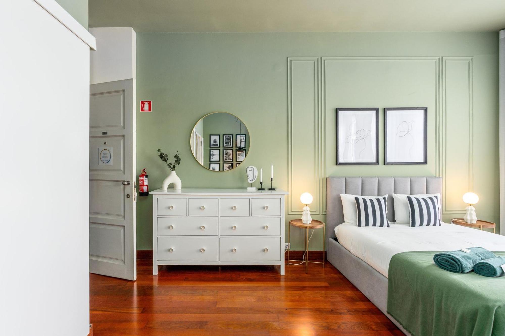 Maison D'angelina: In The Heart Of Apartment